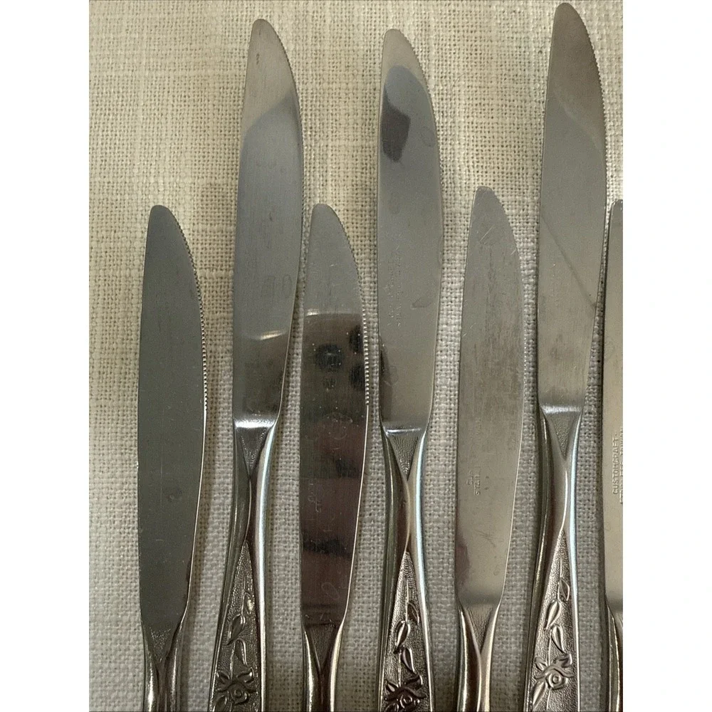 10 Customcraft CUS1 Stainless Textured Floral Rose Dinner Knife‎ Flatware 8 1/8